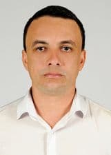 Foto da candidatura de LÉO em 2024
